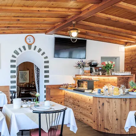 Hotel Lardi & Ristorante, Valposchiavo Le Prese