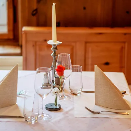Lardi & Ristorante, Valposchiavo 2* Le Prese
